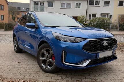 Ford Kuga 2.743 km 35.900 &euro; Hamburg 22159