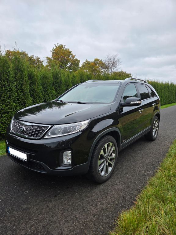 Kia Sorento 136.000 km 16.999 € Rotenburg 36199