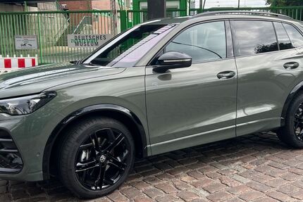 VW Tiguan 7.990 km 49.800 &euro; Hamburg 20457