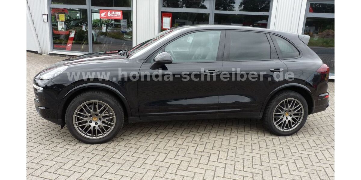 Porsche Cayenne 112.000 km 39.500 &euro; Zeven 27404