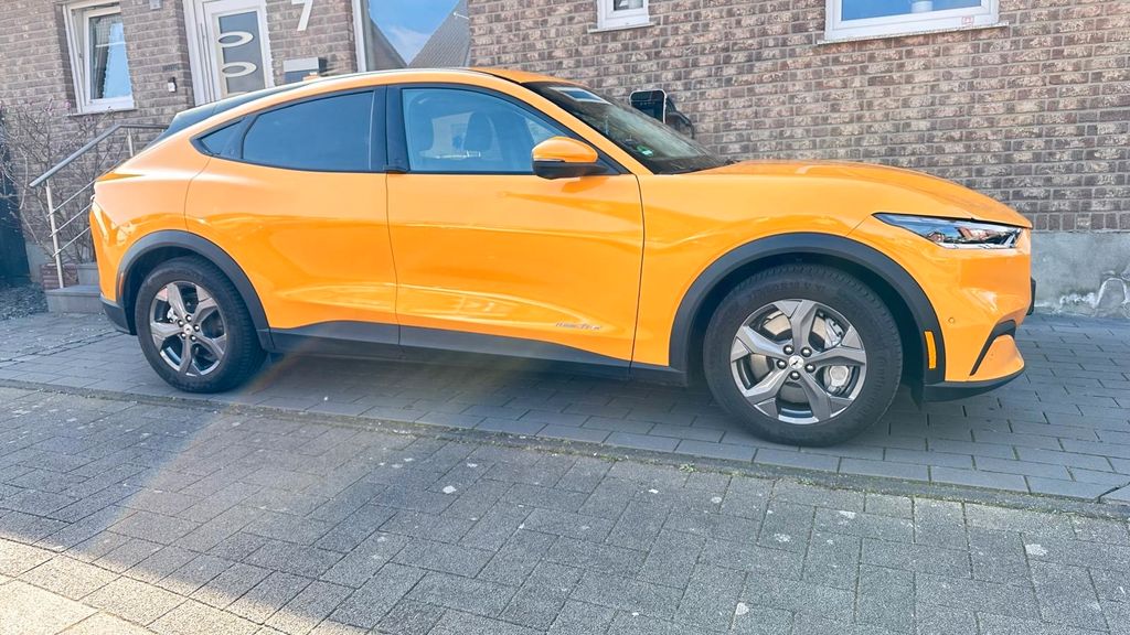 Ford Mustang Mach-E 28.000 km 28.200 € Wesseling 50389