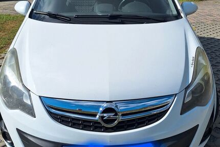 Opel Corsa 109.000 km 4.600 &euro; Miltach 93468