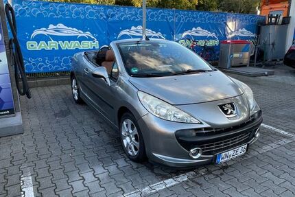 Peugeot 207 196.000 km 2.800 &euro; Fellbach 70734