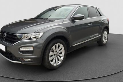 VW T-Roc 24.370 km 23.750 € Manching 85077