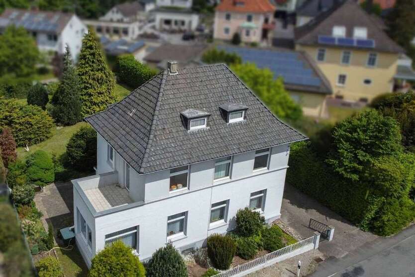 Haus zum Kaufen in Lage 249.000 € 176.11 m²