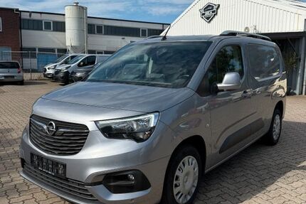 Opel Combo 109.873 km 11.899 &euro; Pinneberg 25421