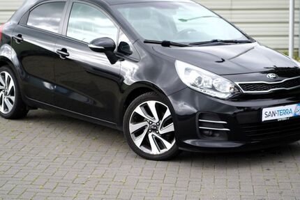 Kia Rio 138.000 km 6.445 &euro; Moorrege (bei Hamburg) 25436