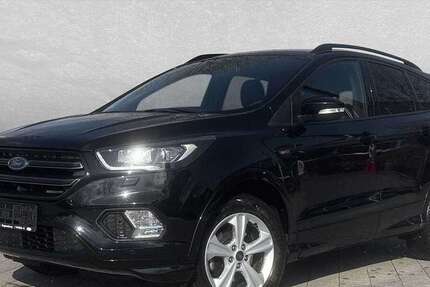 Ford Kuga 71.000 km 16.525 € Regensburg 93059