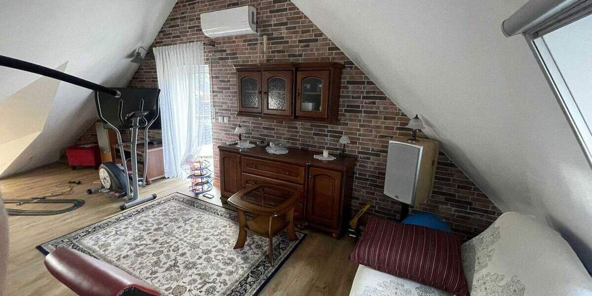 Reihenendhaus Rheinberg - 8 Zimmer, 255 m&sup2;, 749.000&euro; | Angebot:24856052