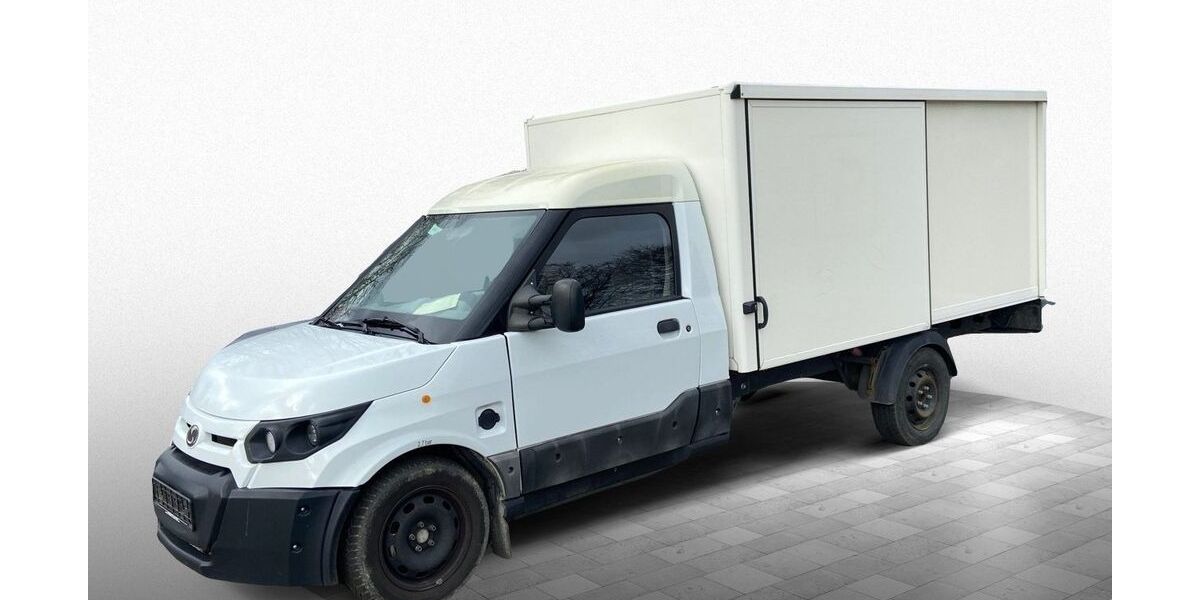  andere Andere 8.200 km 9.500 &euro; Hohenbrunn bei München 85662