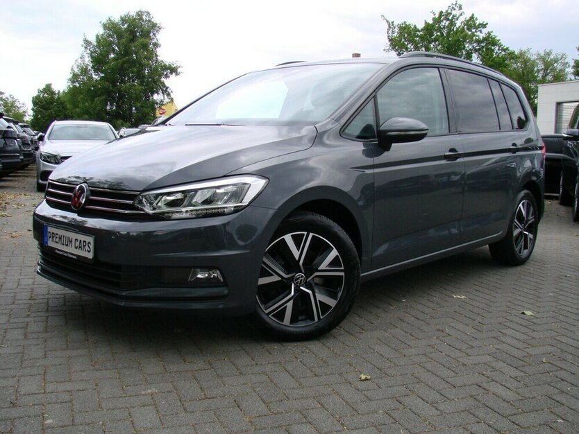Touran 1.5TSI Comfortline 7-Sitzer Pano Standheizu