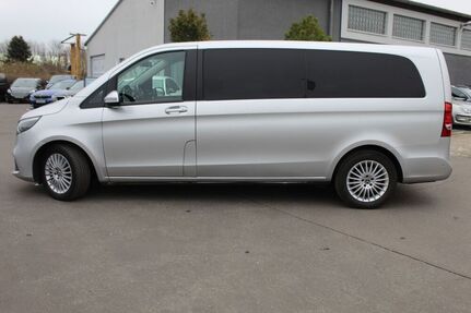 Mercedes V 220