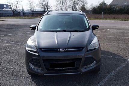 Ford Kuga 200.600 km 8.600 &euro; Buchen 74722