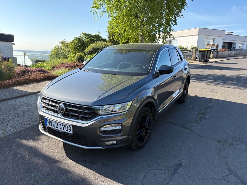 VW T-Roc 120.000 km 14.900 € Nickenich 56645