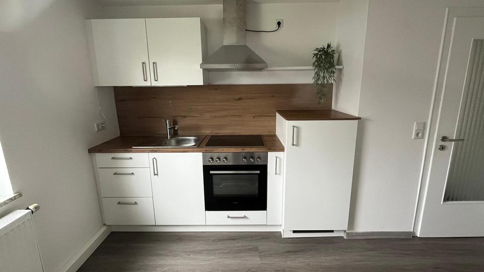 Etagenwohnung Auerbach in der Oberpfalz - 2 Zimmer, 33 m&sup2;, 350&euro; | Angebot:26137218