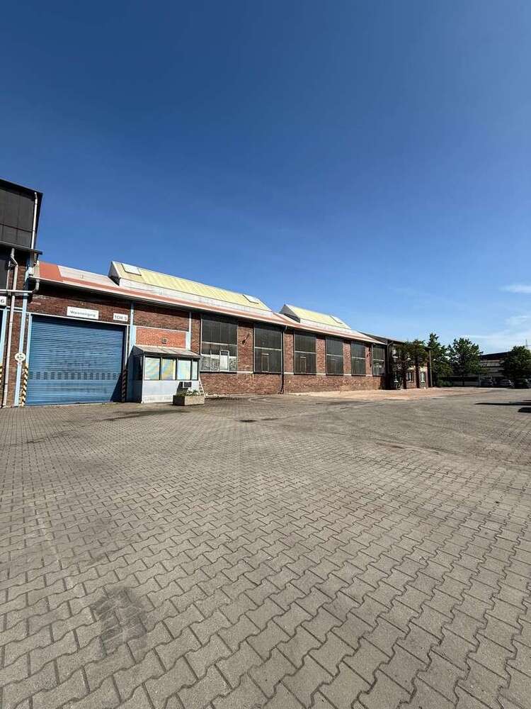Halle in Gelsenkirchen 7.600 € 1170 m²