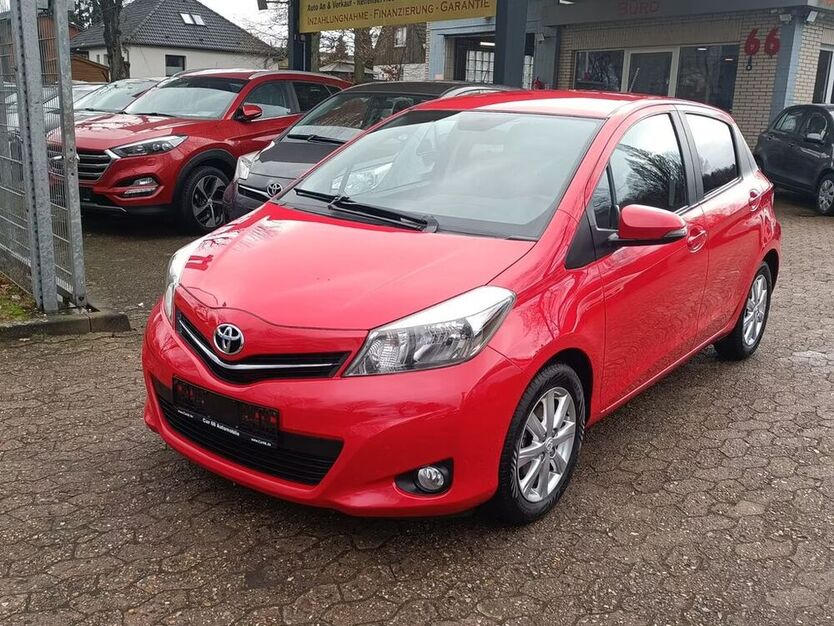 Yaris