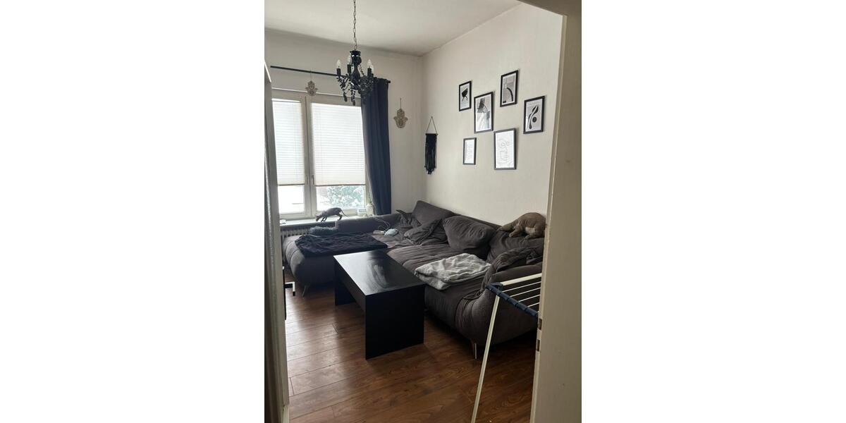 Etagenwohnung Springe - 2 Zimmer, 45 m&sup2;, 300&euro; | Angebot:24890442