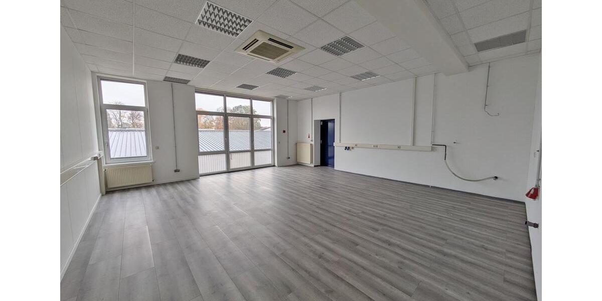 Gewerbeobjekt Stuhr - 1.990&euro; | Angebot:25995668