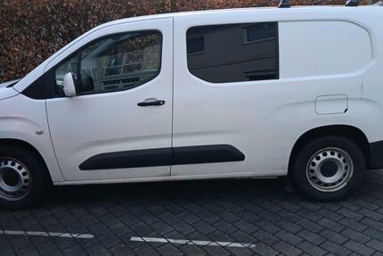 Opel Combo 95.000 km 12.100 &euro; Varel 26316