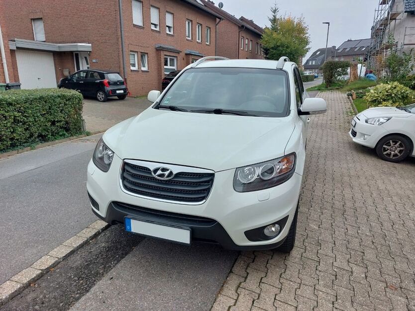 Hyundai SANTA FE 170.000 km 7.999 € Herzogenrath 52134