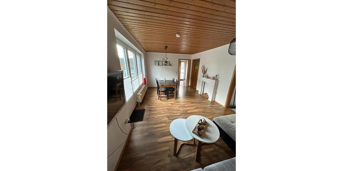Einfamilienhaus Rastede - 4 Zimmer, 90 m&sup2;, 1.050&euro; | Angebot:25261733