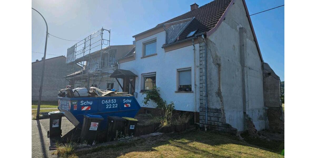 Reihenhaus Tholey - 5 Zimmer, 150 m&sup2;, 89.000&euro; | Angebot:27019168