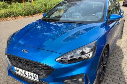 Ford Focus 90.000 km 15.400 &euro; Mülheim 45476