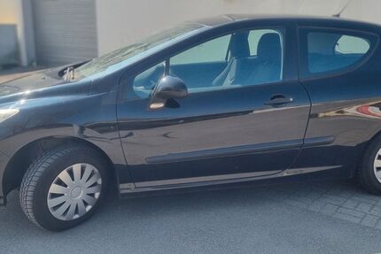 Peugeot 308 159.500 km 1.950 &euro; Ravensburg 88212