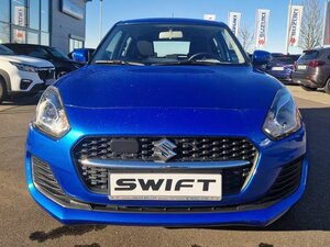 Suzuki Swift 1.2 Dualjet Hybrid Club 36.240 km 12.450 &euro; Obrigheim-Asbach 74847
