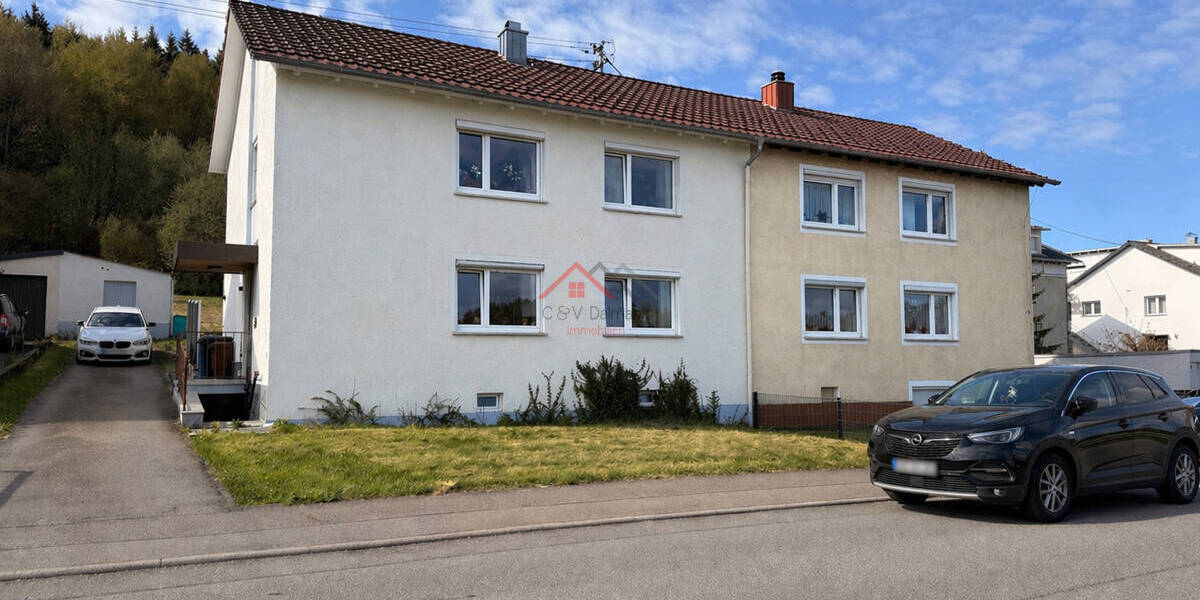 Mehrfamilienhaus, Wohnhaus Tuttlingen - 6 Zimmer, 150 m&sup2;, 415.000&euro; | Angebot:26319120
