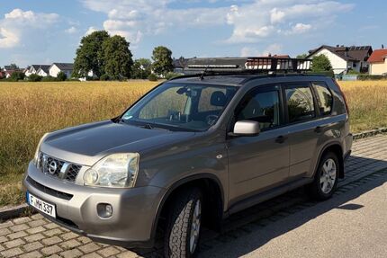 Nissan X-Trail 216.000 km 5.699 &euro; München 80801