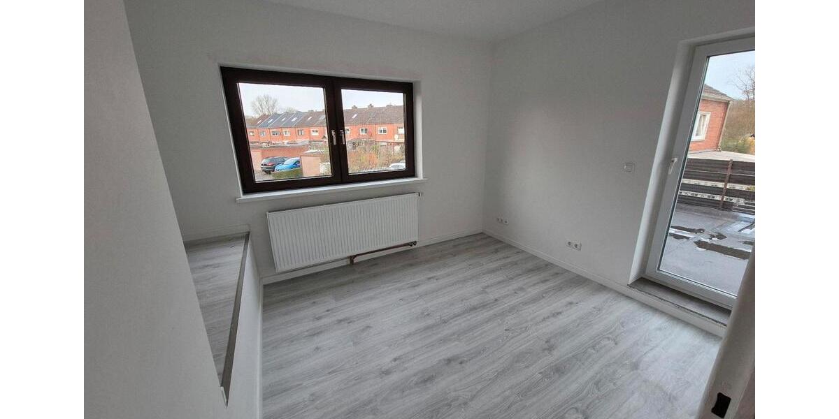 Reihenhaus Preetz - 3 Zimmer, 91 m&sup2;, 1.290&euro; | Angebot:26299549