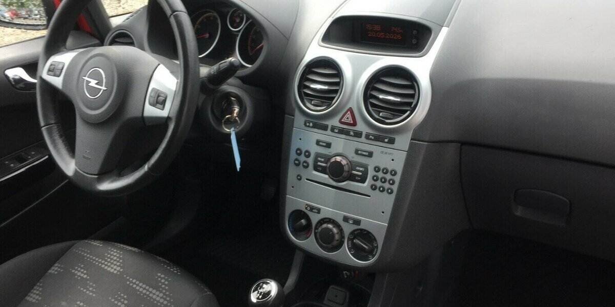 Opel Corsa Satellite,Klima, Temp.,Sitzheiz.,PDC,Tüv Neu 200.000 km 3.200 &euro; Himmelkron 95502