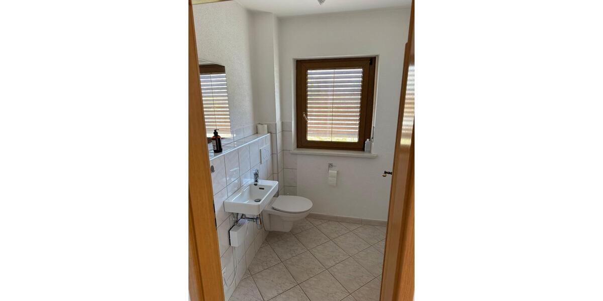 Erdgeschoßwohnung Heilsbronn - 4.5 Zimmer, 115 m&sup2;, 850&euro; | Angebot:26407113