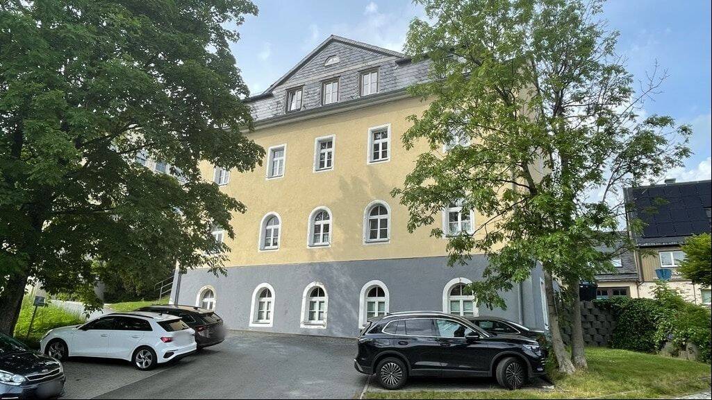 Etagenwohnung Altenberg - 3 Zimmer, 95 m&sup2;, 695&euro; | Angebot:26930662