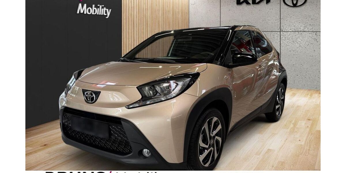 Toyota Aygo (X) 10.499 km 14.500 &euro; Quakenbrück 49610