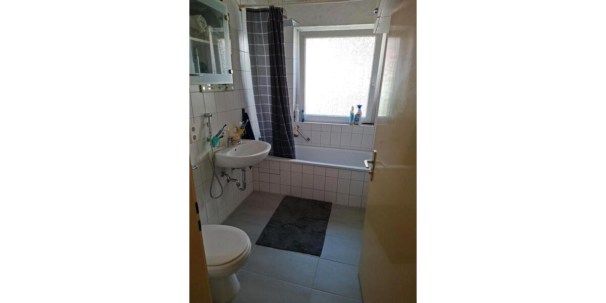 Etagenwohnung Göppingen Bruckwasen - 3 Zimmer, 72 m&sup2;, 185.000&euro; | Angebot:27014495