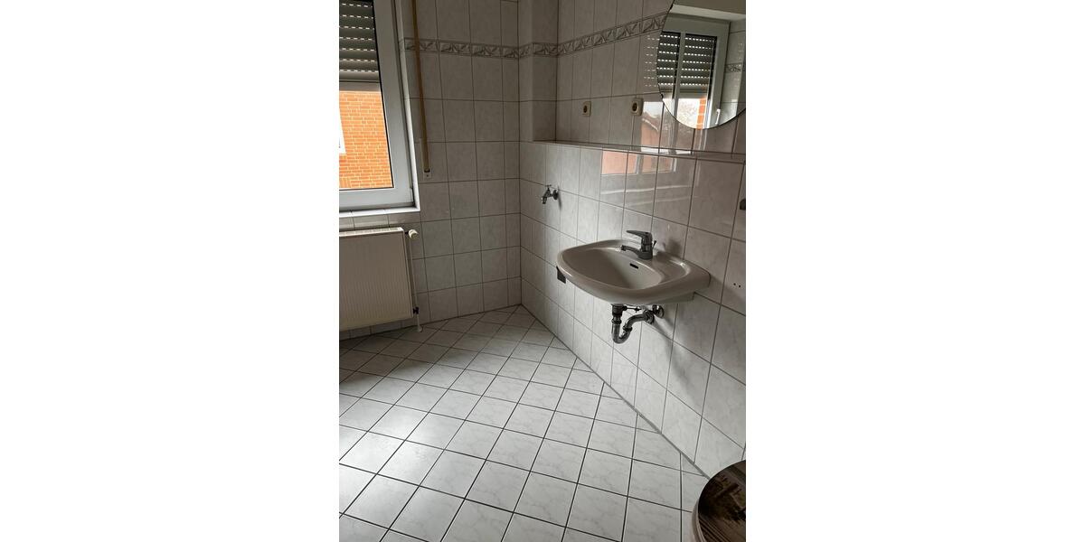 Dachgeschoßwohnung Crivitz - 2 Zimmer, 53 m&sup2;, 450&euro; | Angebot:26163840