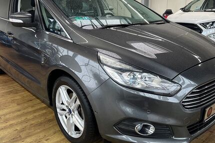 Ford S-Max 124.018 km 13.950 € Sankt Augustin 53757
