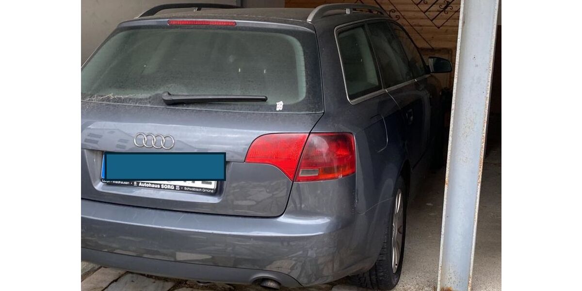 Audi A4 270.000 km 2.500 &euro; Schwäbisch Gmünd 73529