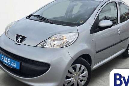 Peugeot 107 91.826 km 5.499 &euro; Dresden 01237