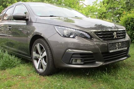 Peugeot 308 141.989 km 6.800 &euro; Neuwied 56564