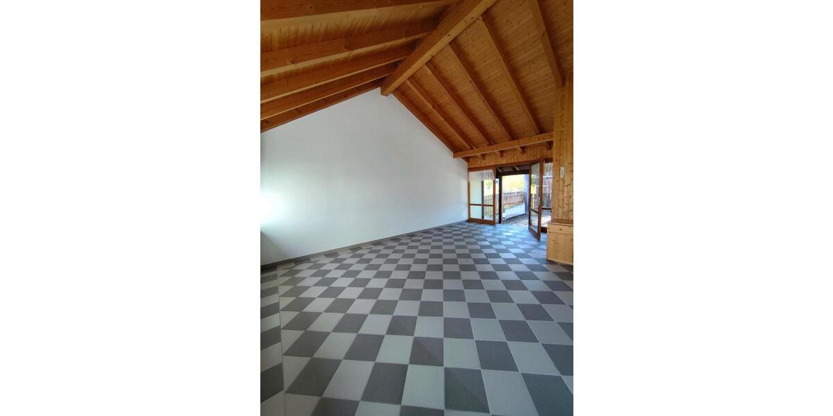 Mehrfamilienhaus, Wohnhaus Trausnitz - 8 Zimmer, 194 m&sup2;, 400.000&euro; | Angebot:26455422