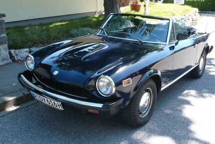 Fiat 124 Spider 152.000 km 9.800 &euro; Oy-Mittelberg 87466