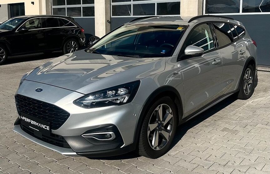 Ford Focus 111.021 km 14.990 € Schwetzingen 68723