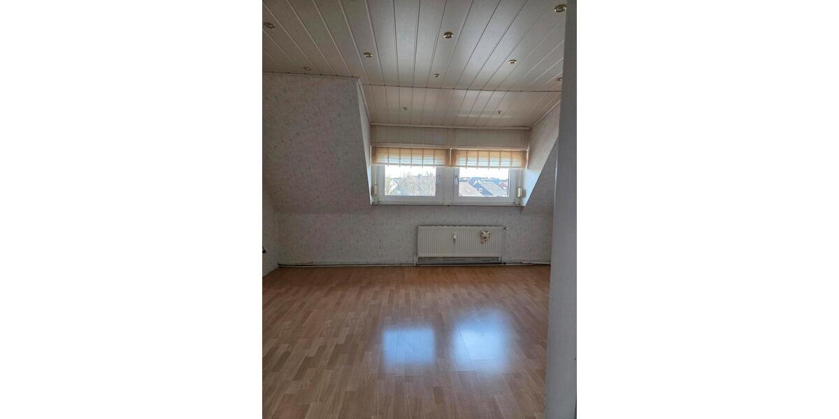 Dachgeschoßwohnung Oelde - 4 Zimmer, 92 m&sup2;, 790&euro; | Angebot:26302910