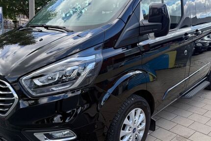 Ford Tourneo Custom 89.884 km 32.950 &euro; Fürth 90763