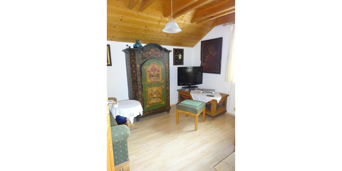 Freundliche helle 4-Zi.- Wohnung 2 km südlich von WasserburgInn 4 zimmer