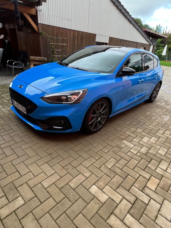 Ford Focus 31.694 km 30.000 € Schutterwald 77746